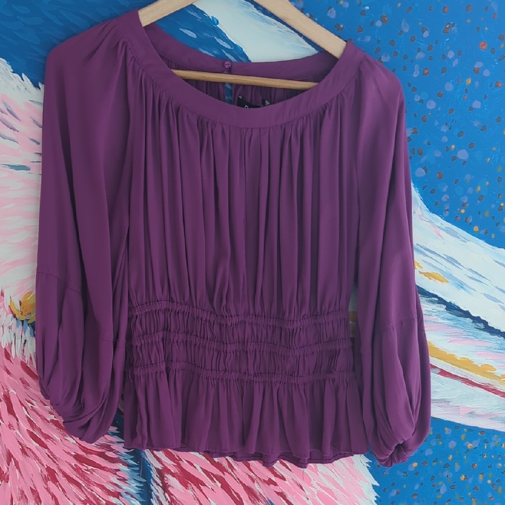 DO+BE Plum Blouse Size Medium with Gathered Design - Picture 1 of 3